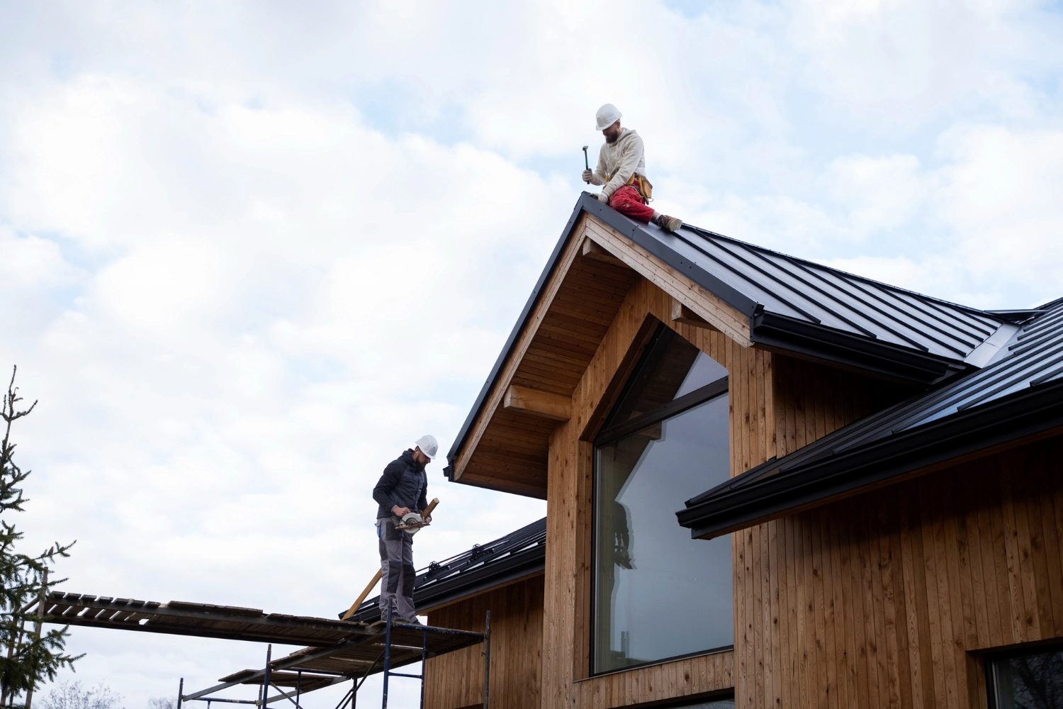 Travaux d'isolation thermique extérieure avec un fournisseur de leads ITE.