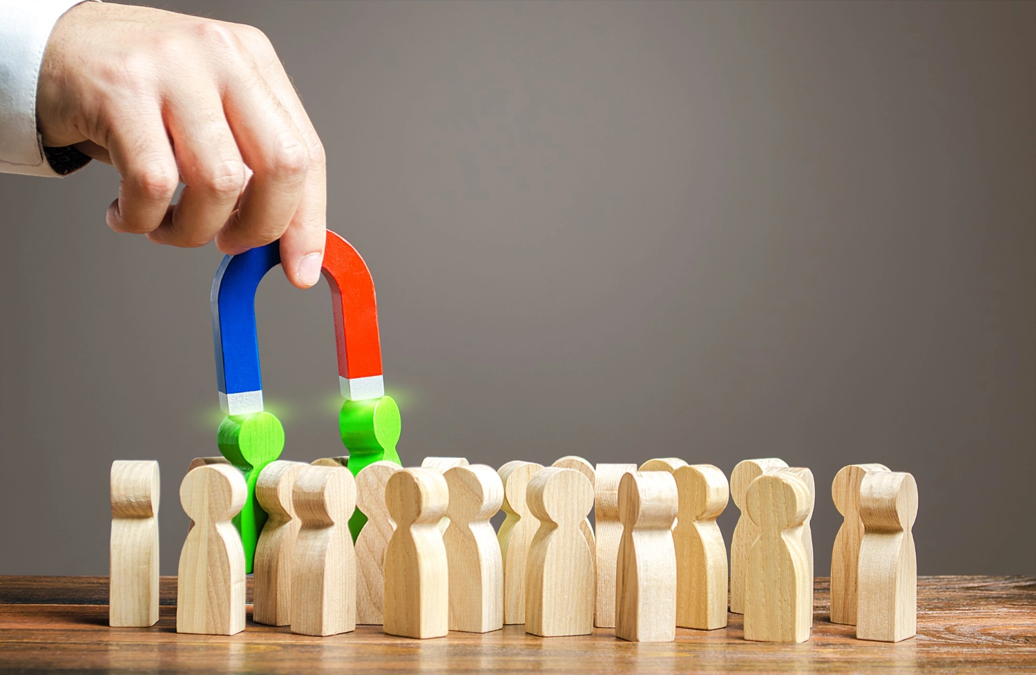 Illustration d’un call center générant et revendre des leads qualifiés dans un modèle B2B.